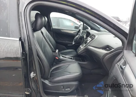 2017 Lincoln Mkc Premiere z USA, uszkodzony, nr VIN 5LMCJ1C92HUL71216